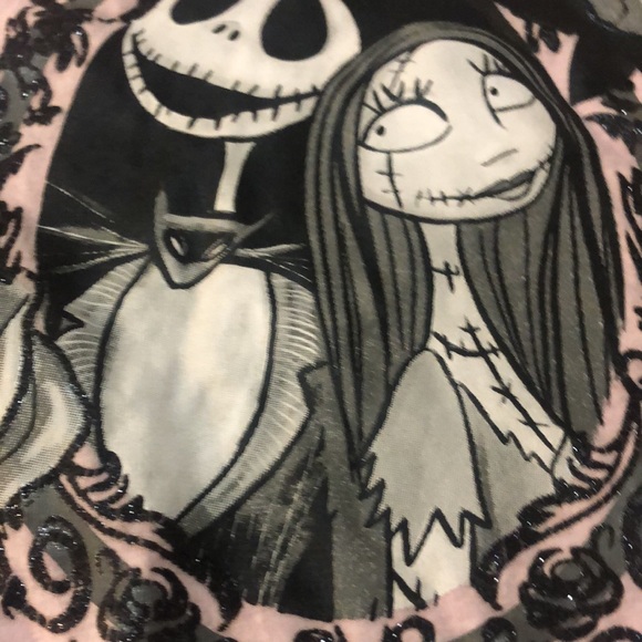 Nightmare Before Christmas T Shirt size small pink - Picture 2 of 9